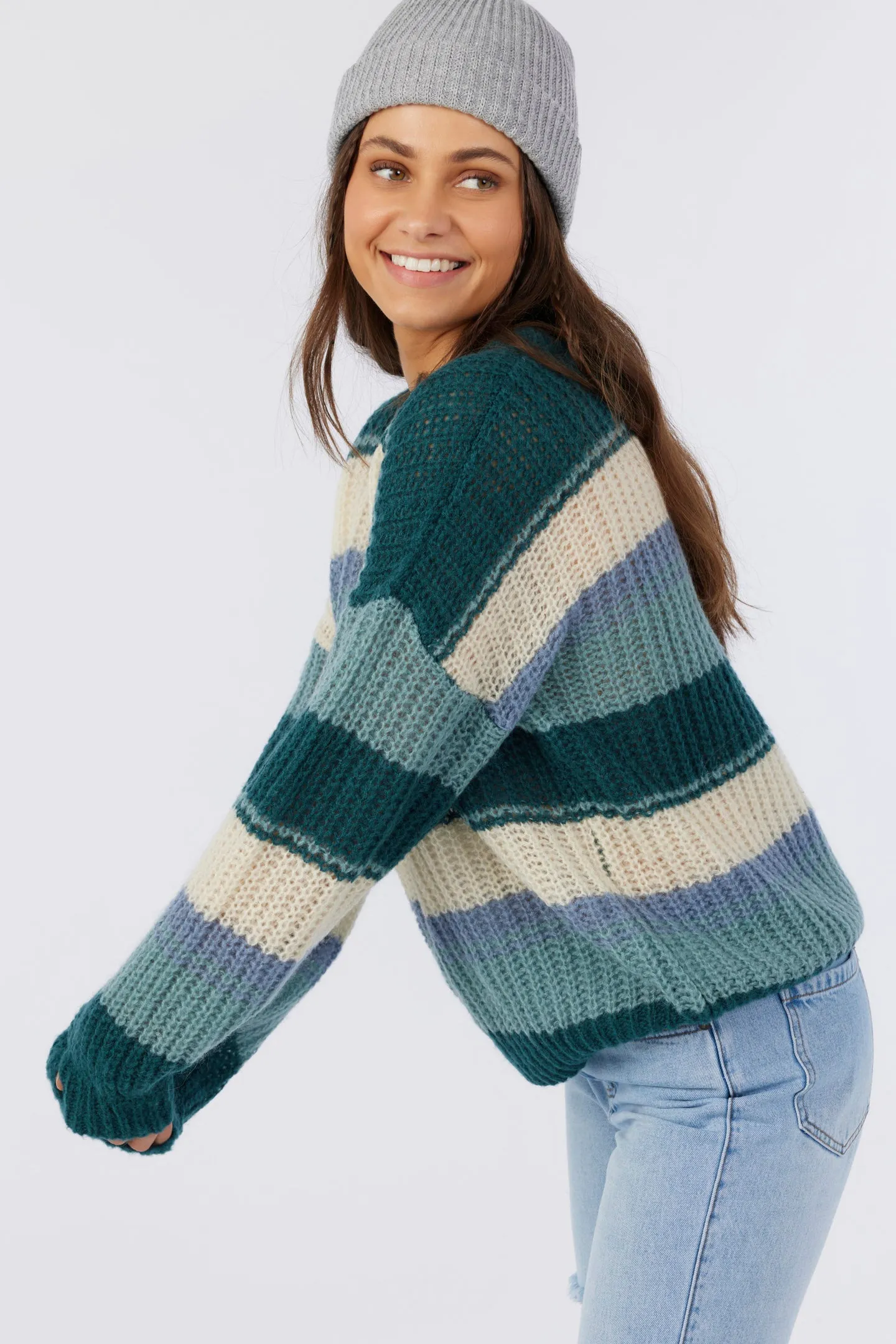 LAKE VIEW SWEATER