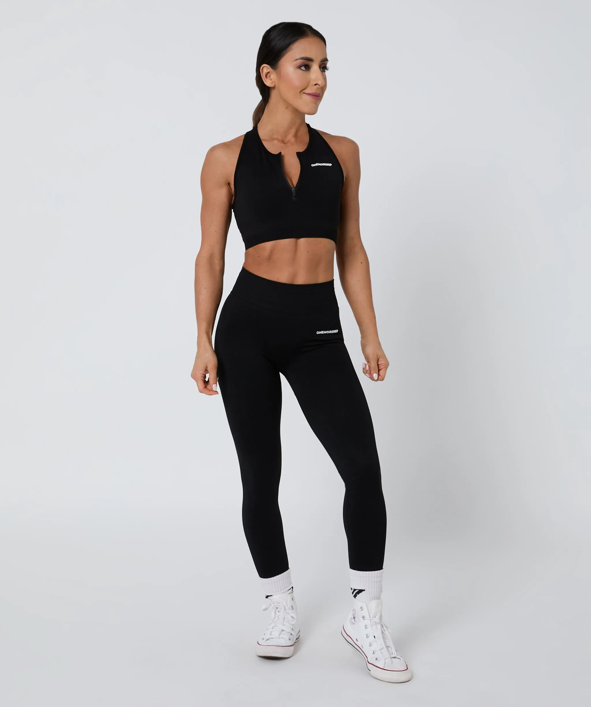 Luscious Seamless Zip Racerback Sports Bra Black