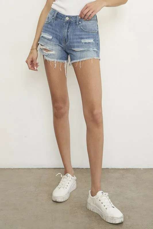 RIPPED RAW HEM DENIM SHORTS